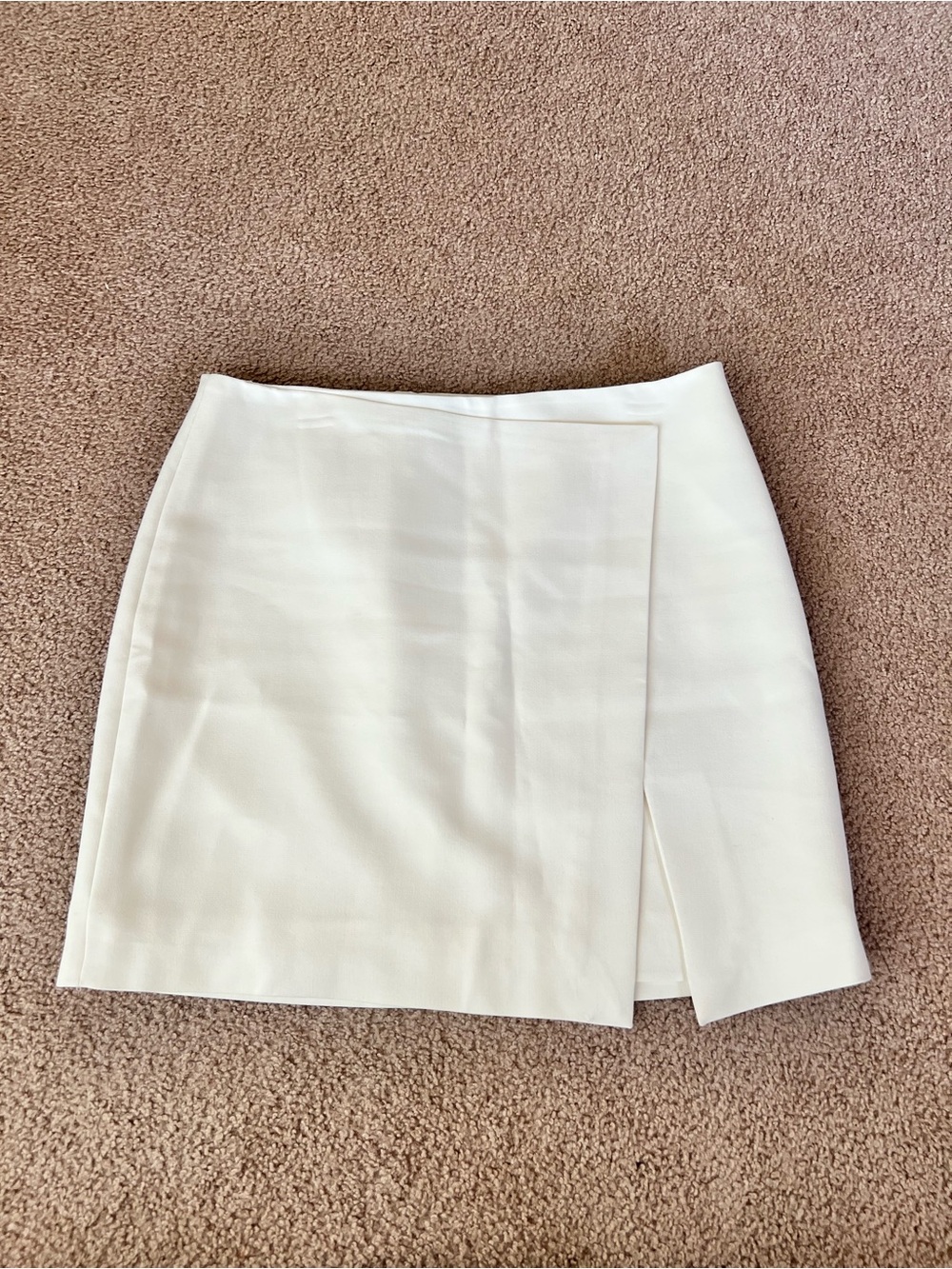White House Black Market Ivory Wrap Mini Skirt